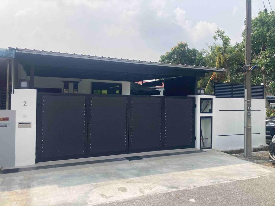 Abbie'S Private Pool Villa Bukit Mertajam Penang Bagian luar foto